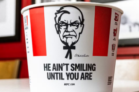 KFC змінив вираз обличчя полковника Сандерса: навіщо це було зроблено