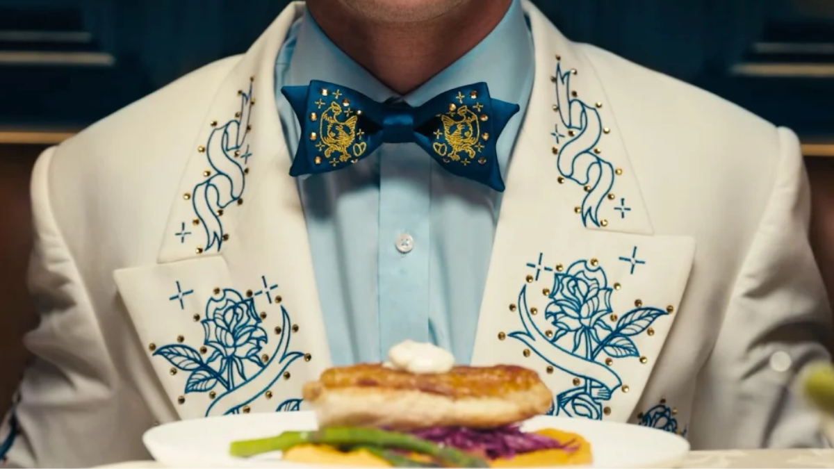 Hellmann’s створив краватку-метелик з дозатором майонезу