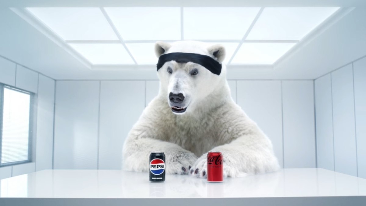 Pepsi використала білого ведмедя Coca-Cola у рекламі до Супербоулу