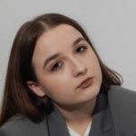 Олена Гусарова